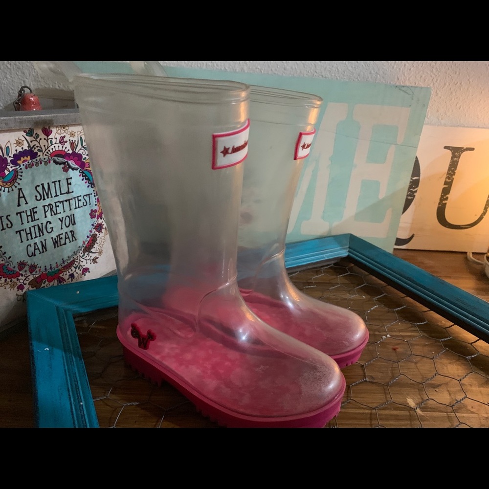 Sold..American girl rain boots...size 10/11 girls - Picture 2 of 5